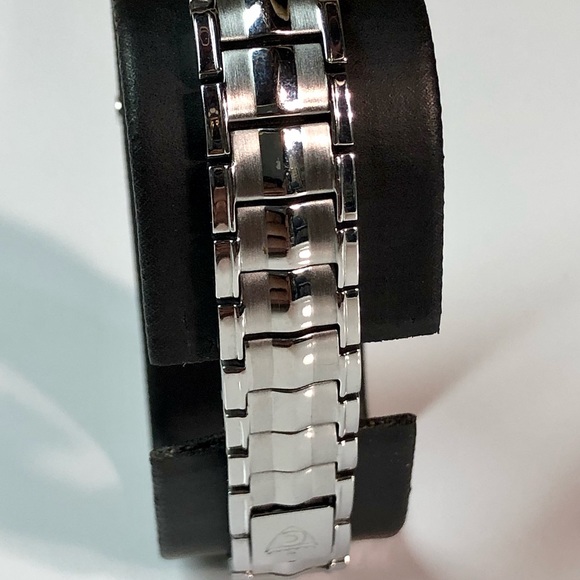 (SOLD) - Picture 2 of 5